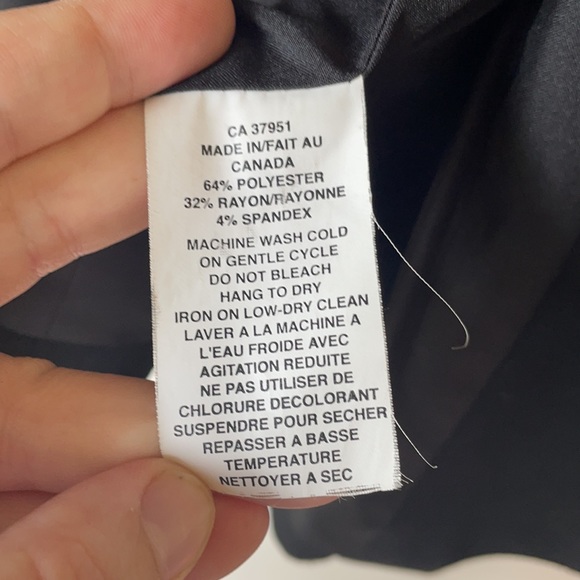 Black Vest - Picture 6 of 6